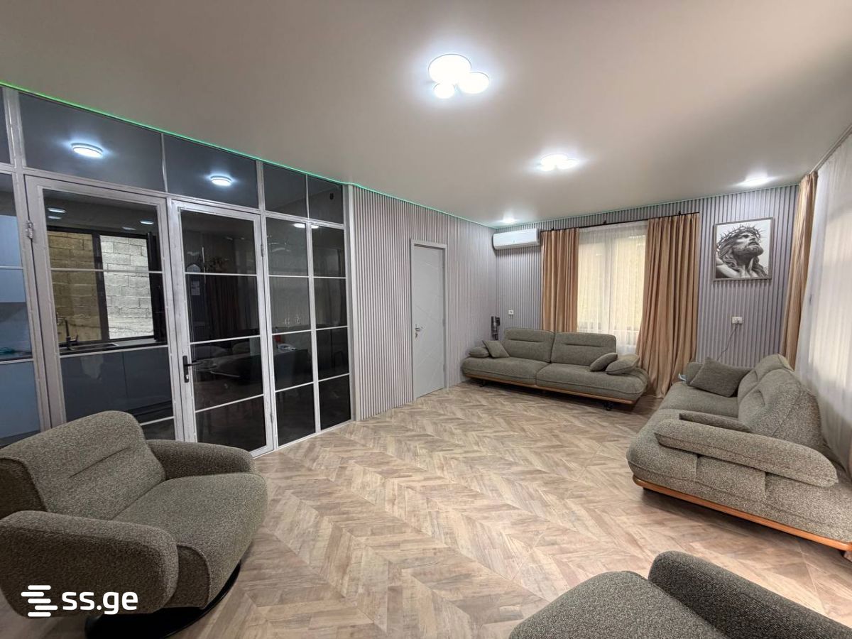 4 Room Summer Cottage For Rent. Batumi, 4 of 4