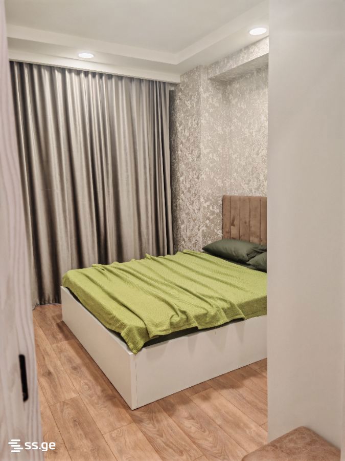 2 Room Flat Daily Rent. Isani, 1 of 4