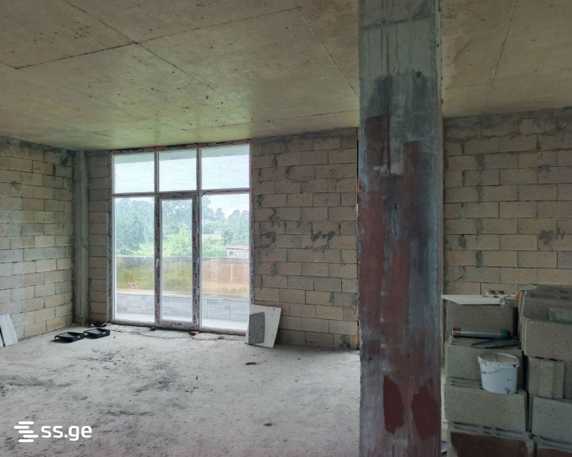 6 Room Private House For Sale view 8