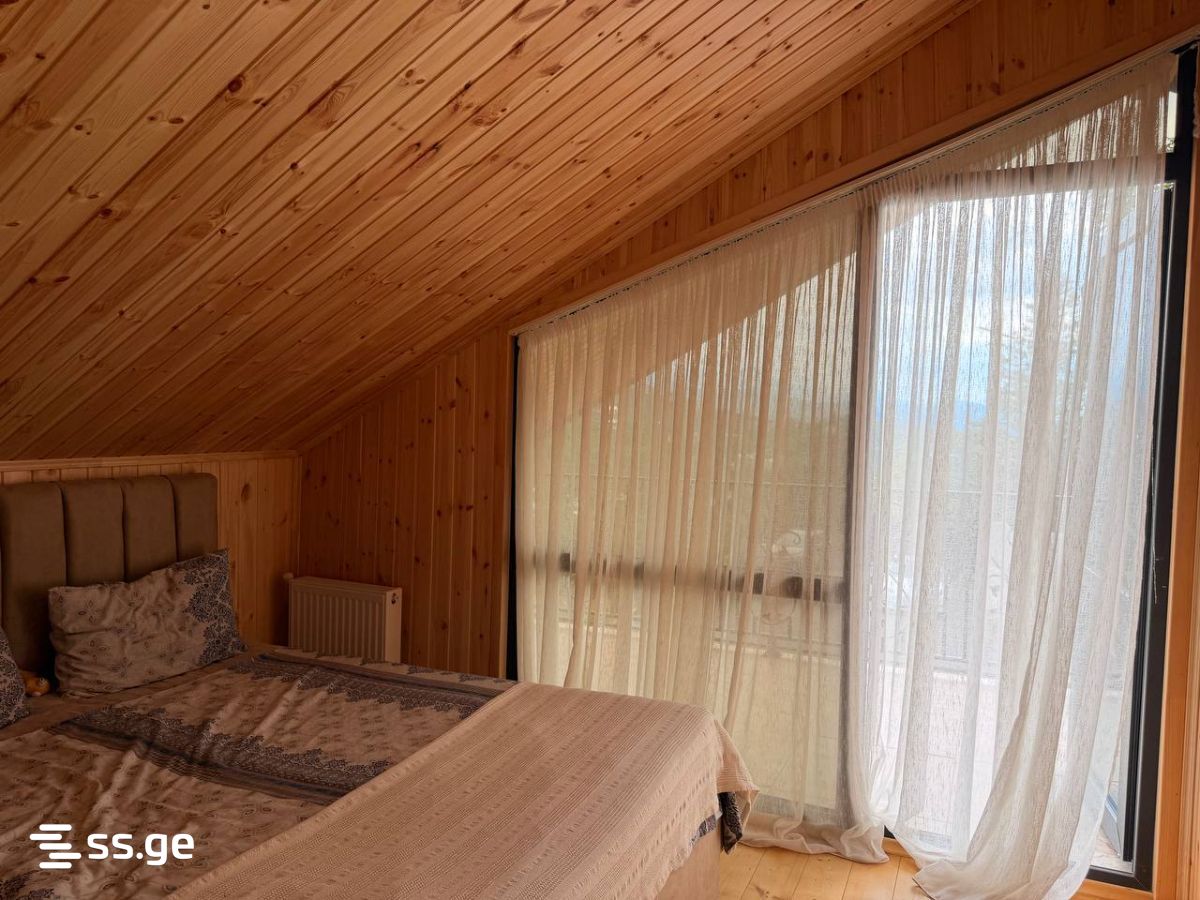 4 Room Summer Cottage For Rent. Batumi, 2 of 4