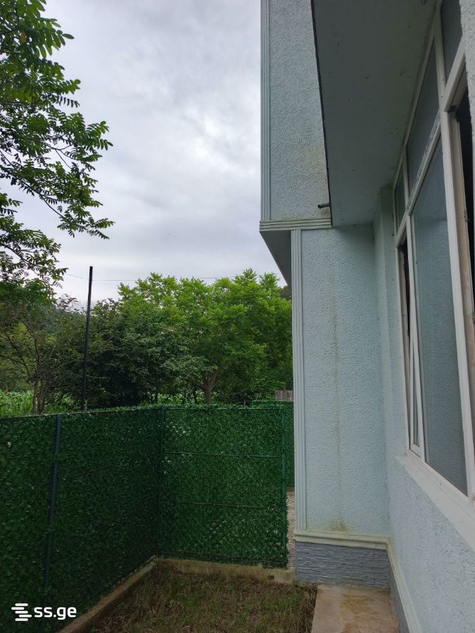 6 Room Private House For Sale view 1
