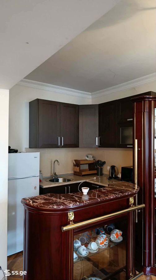 3 Room Flat For Rent. Batumi view 9