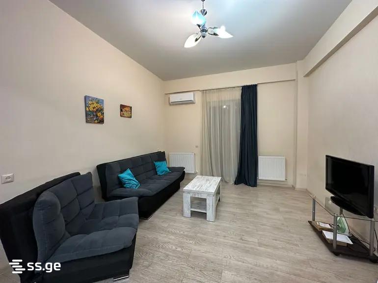 2 Room Flat Daily Rent. Digomi view 2