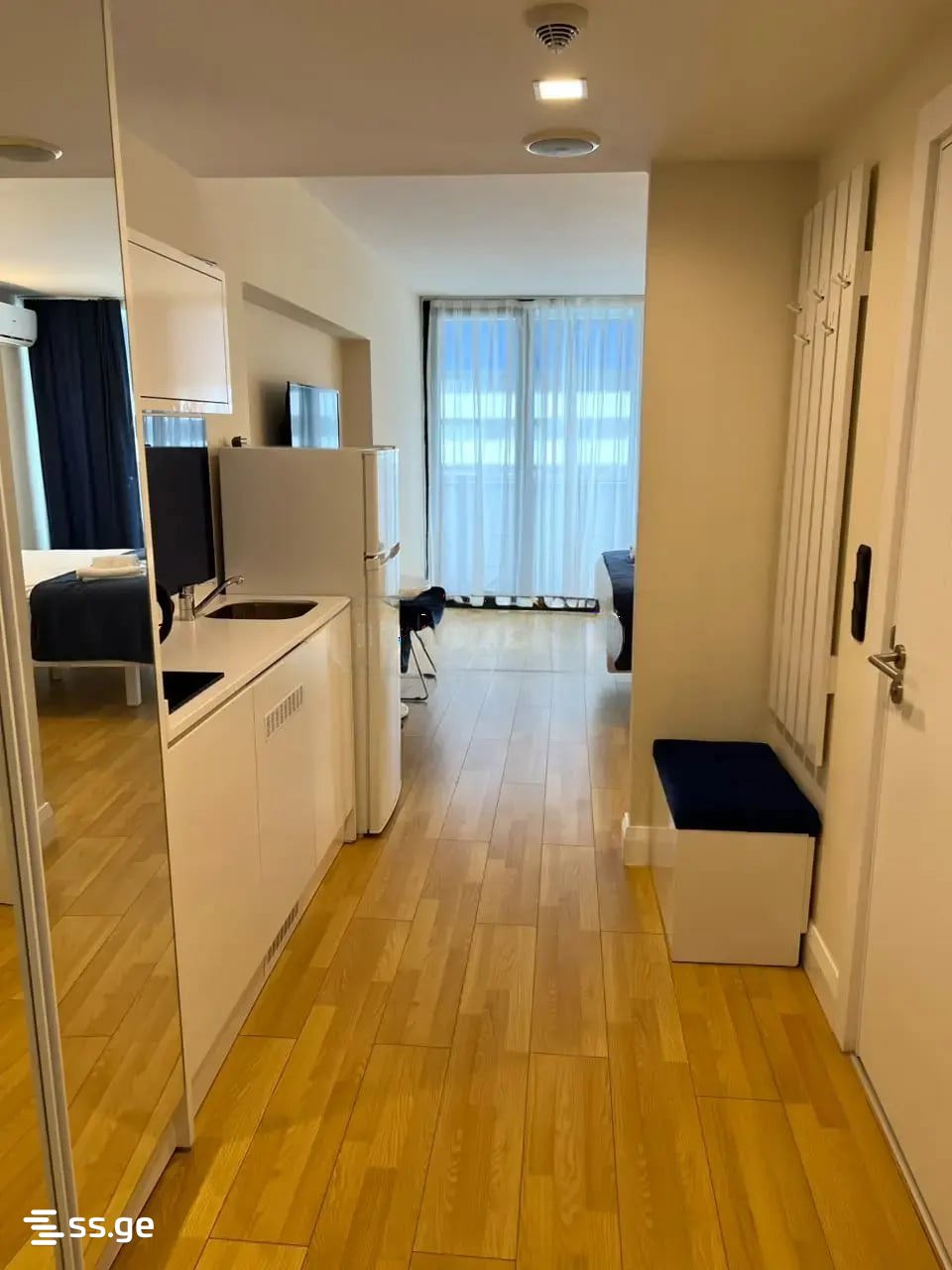 1 Room Flat Daily Rent. Batumi view 2