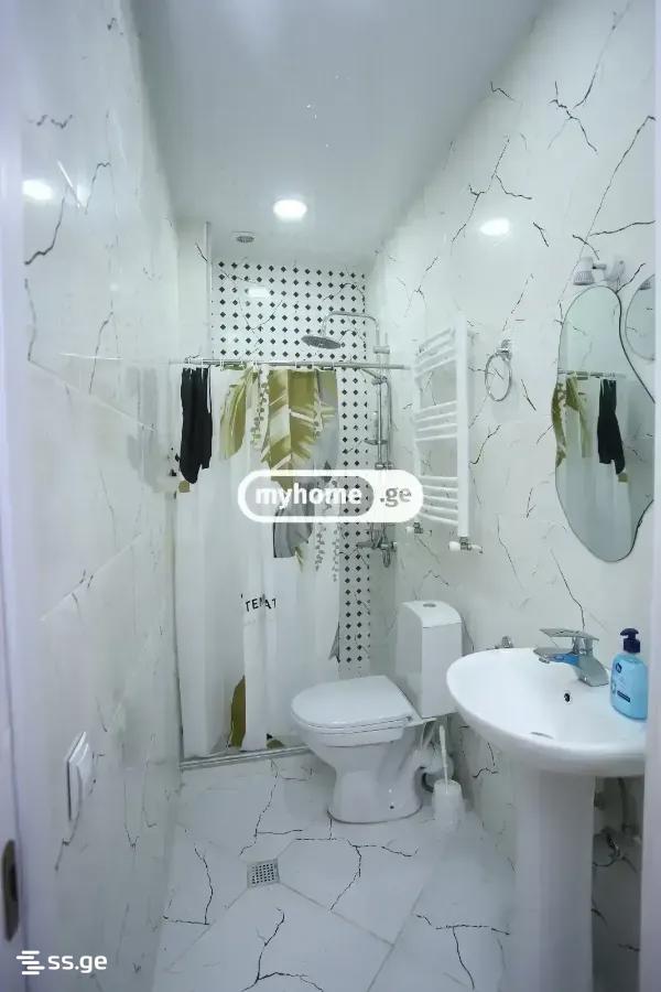 13 Room Hotel For Rent. Saburtalo view 5
