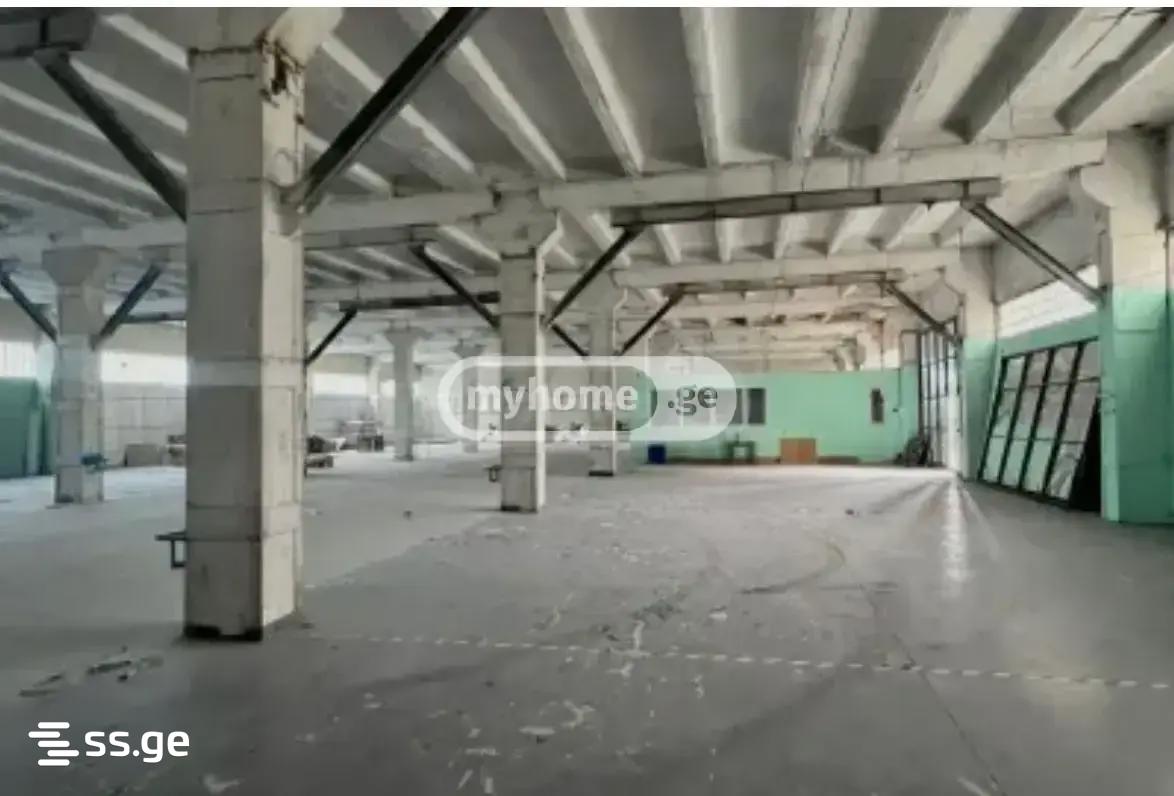 Store-Industrial Property For Rent. Isani view 1