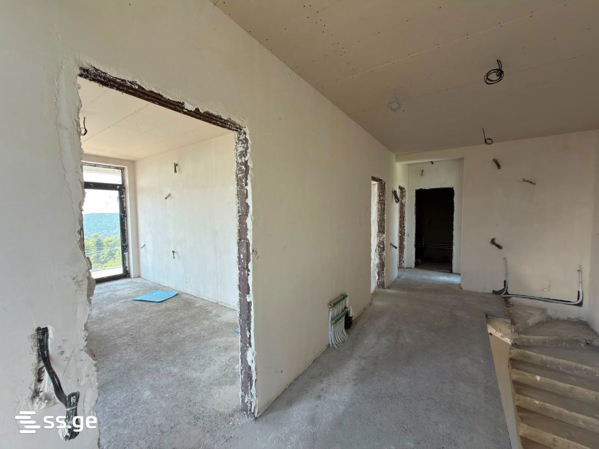 7 Room Private House For Sale view 8