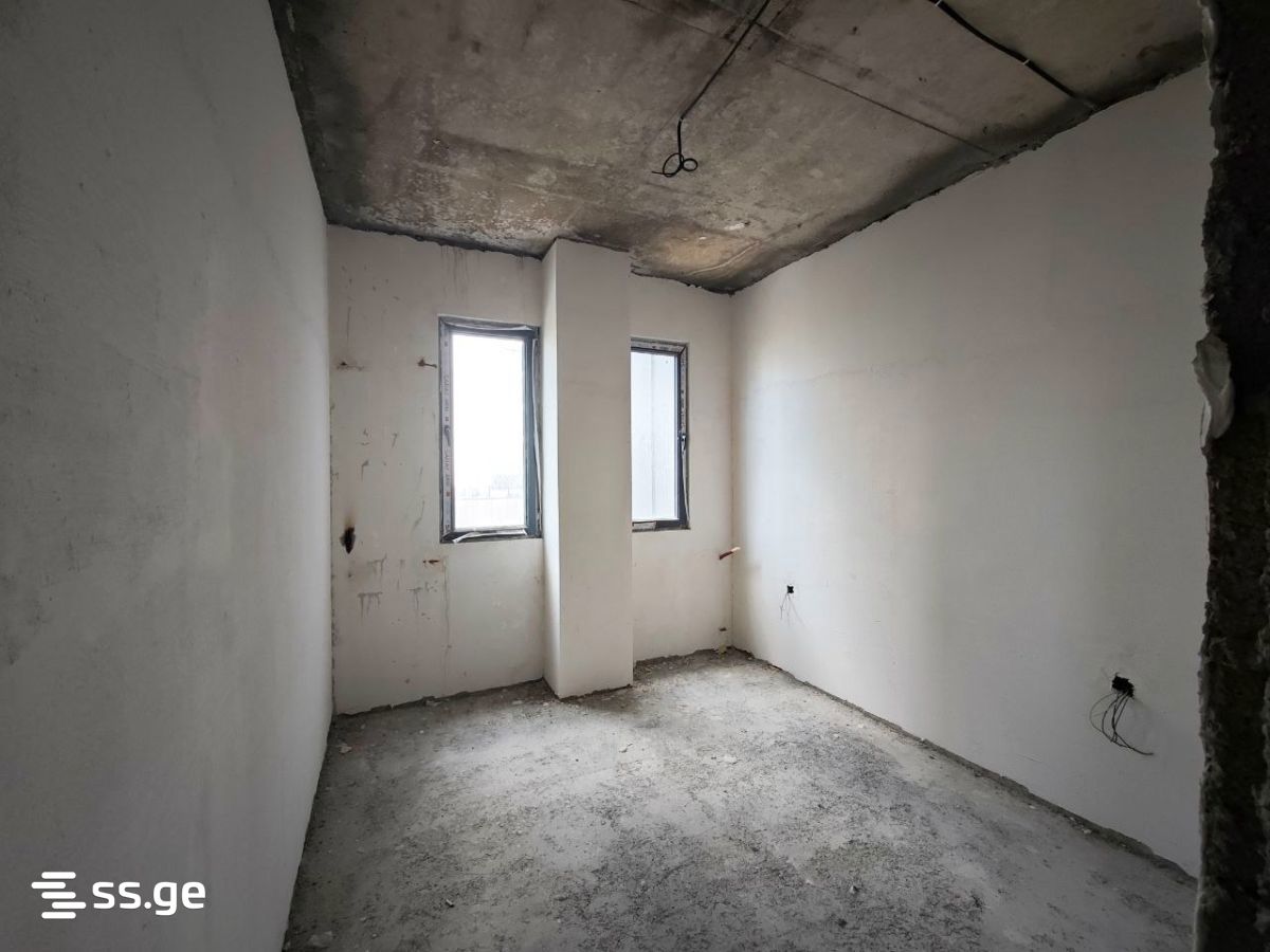 3 room Flat For Sale. Batumi - Mehr