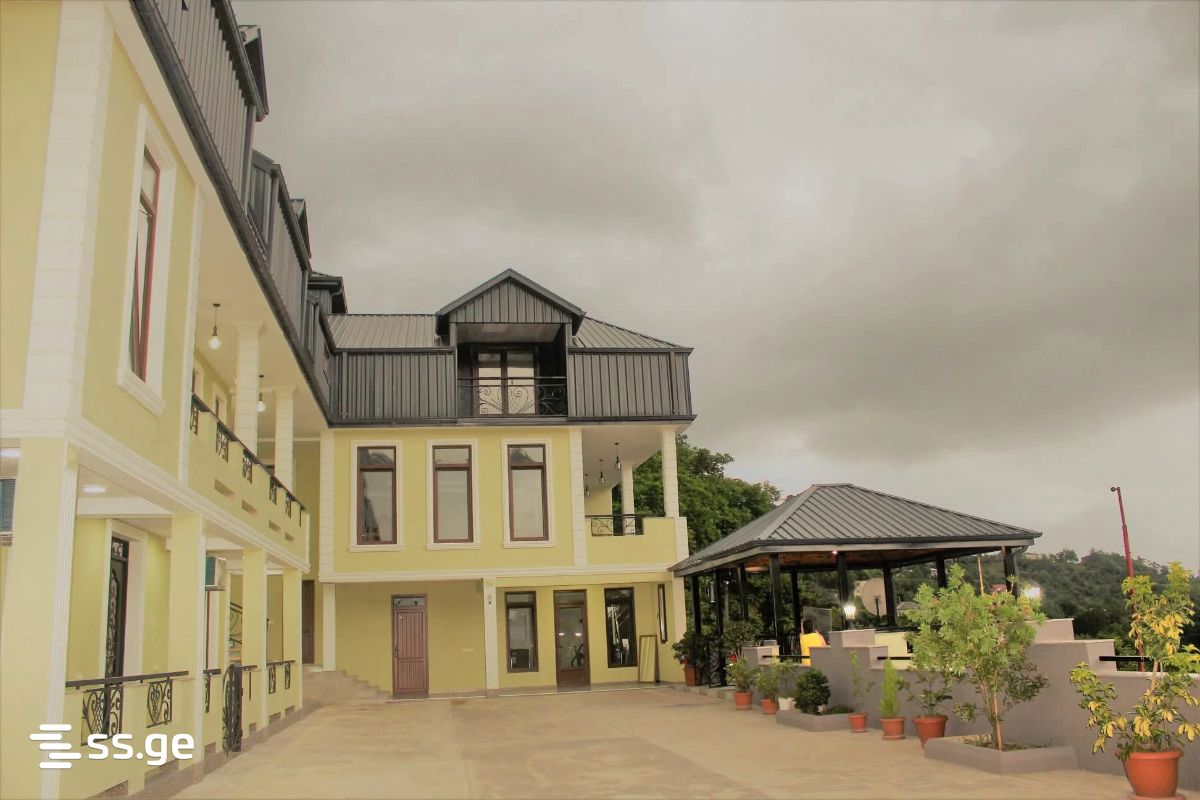 11 Room Private House For Rent. Batumi view 6