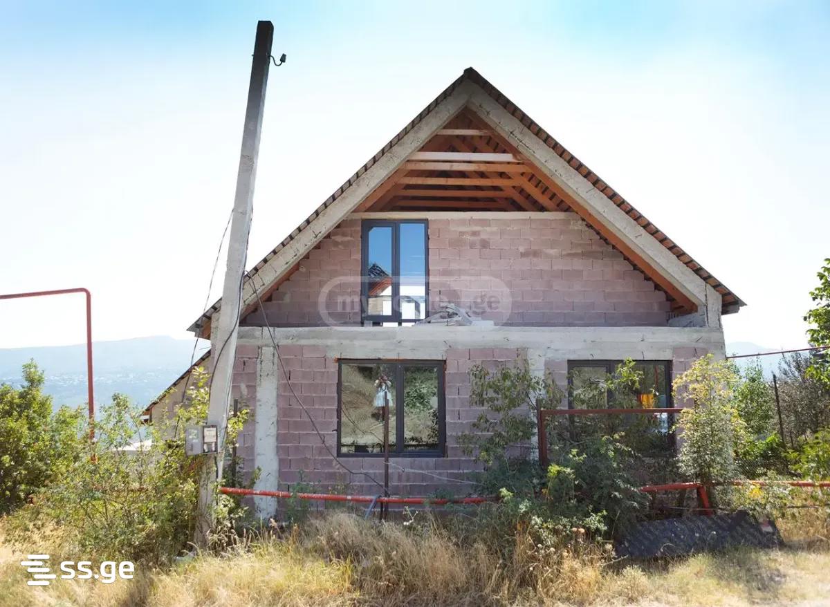 6 Room Private House For Sale view 12