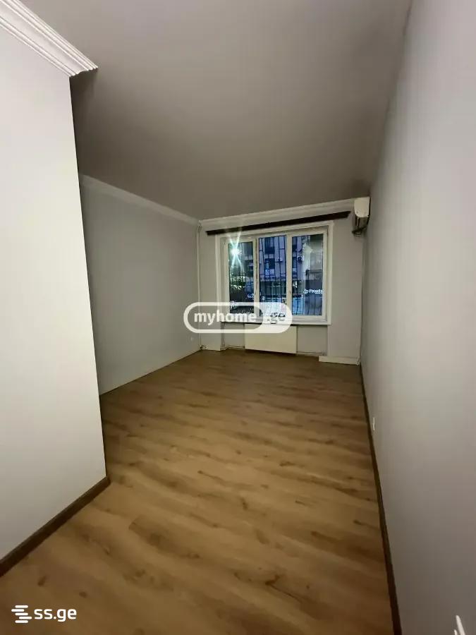 22 Room Hotel For Rent. Saburtalo view 4