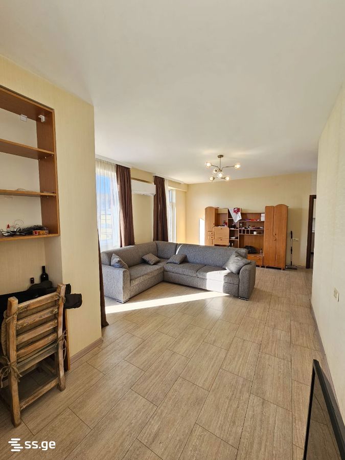 3 room Flat For Rent. Saburtalo - Ansicht 2