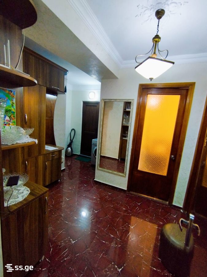 3 Room Flat Daily Rent. Batumi view 6