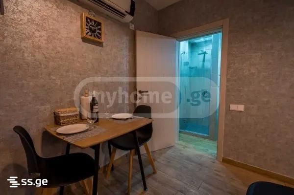 7 Room Hotel For Sale view 4