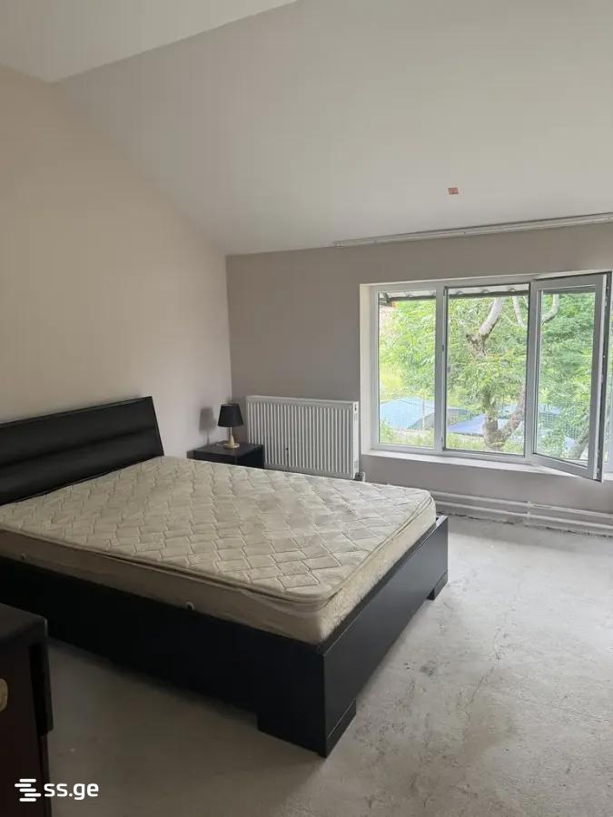 6 Room Private House For Sale view 10