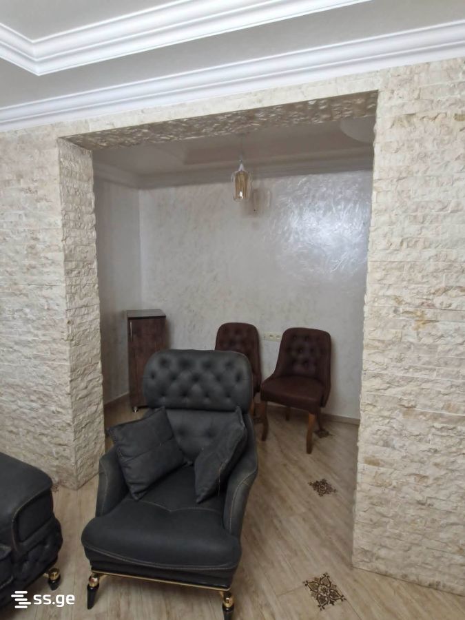 3 Room Private House Daily Rent. Batumi view 5