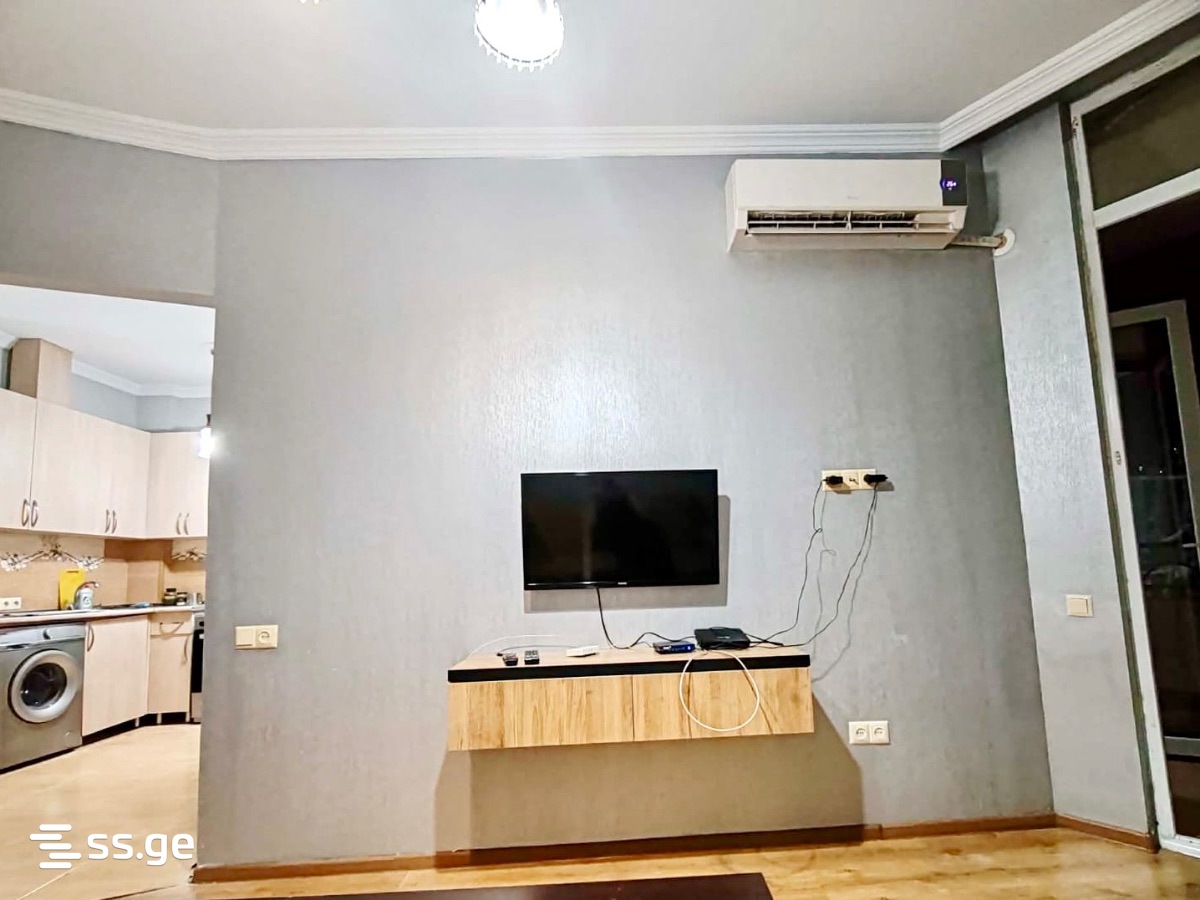 3 Room Flat For Rent. Batumi view 4