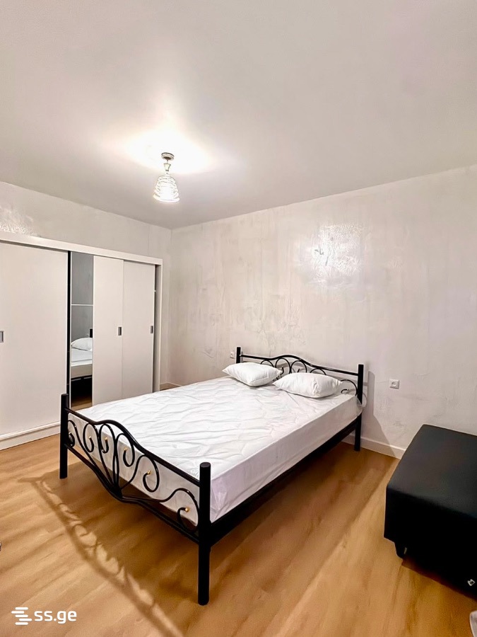 3 Room Private House For Rent. Batumi view 6