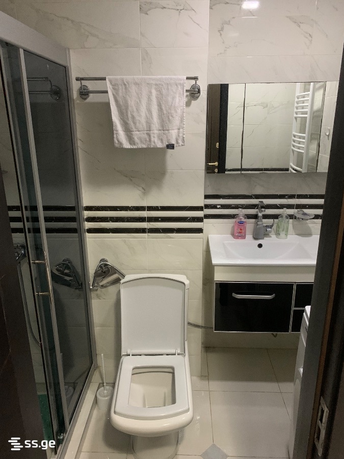 3 Room Flat Daily Rent. Saburtalo, 2 of 12