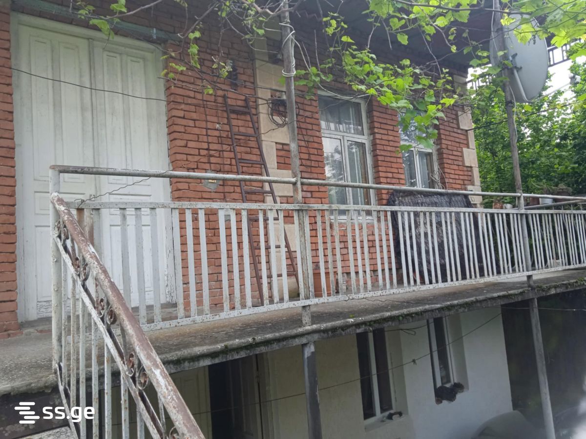 8 Room Private House For Sale, 4 of 4