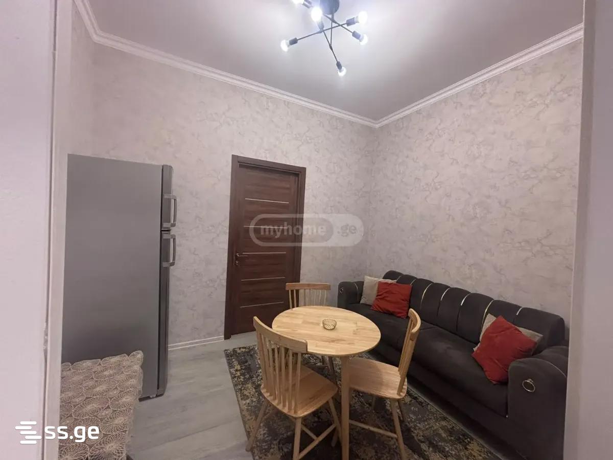 3 Room Private House For Rent. Chugureti, 1 of 4