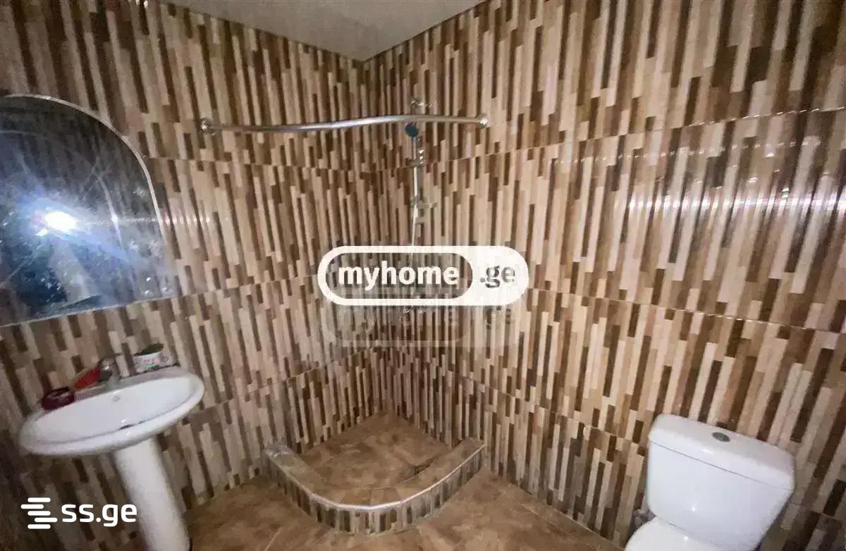 40 Room Hotel For Rent. Gldanula view 6