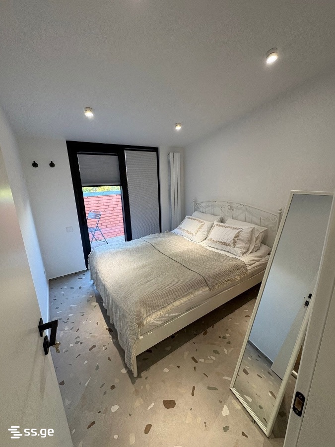 3 Room Flat For Rent. Batumi view 7