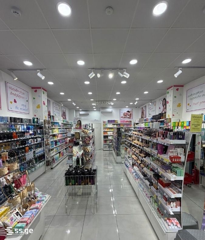 Commercial Space For Rent. Isani view 4