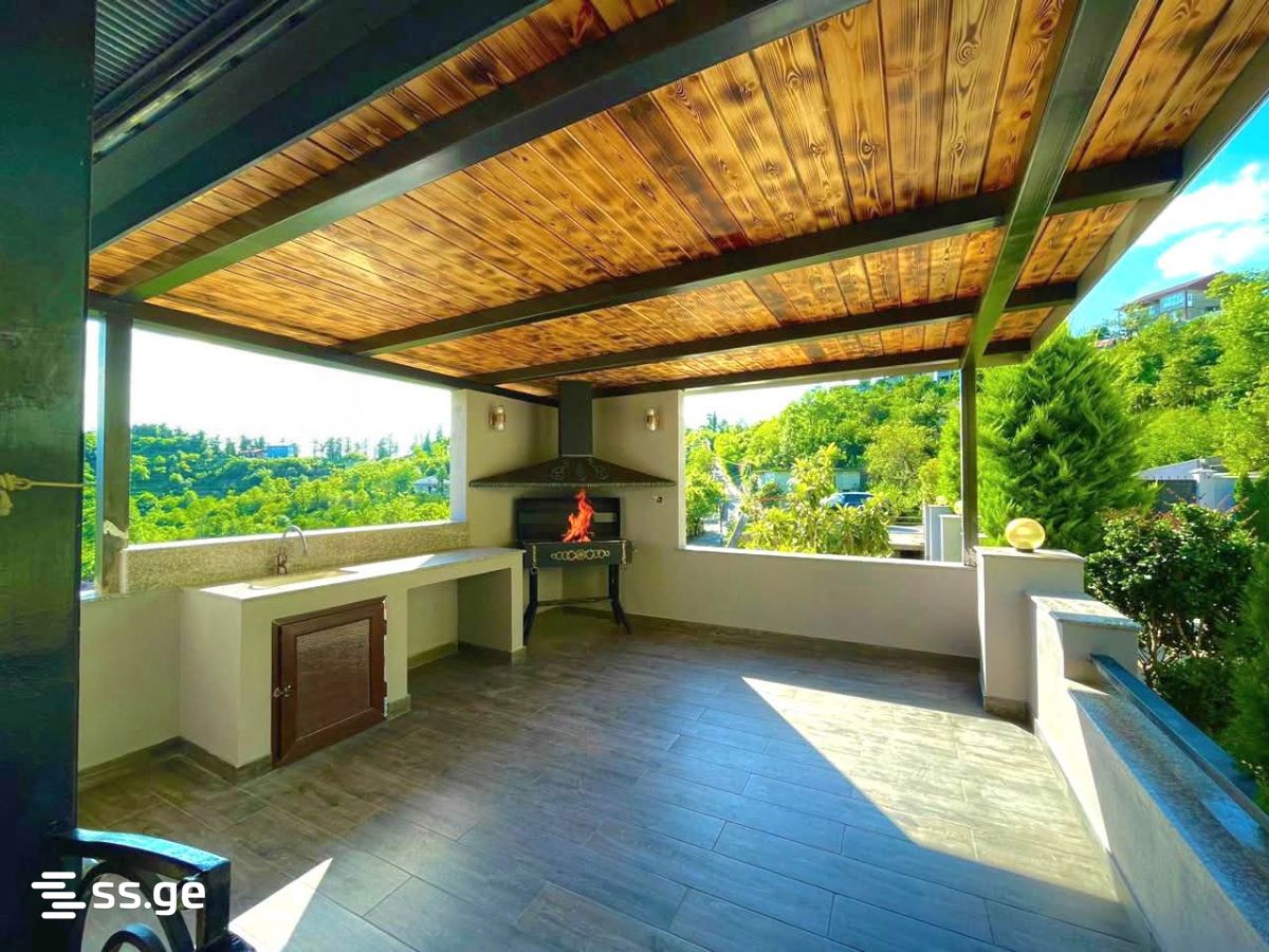 11 Room Private House For Rent. Batumi view 9