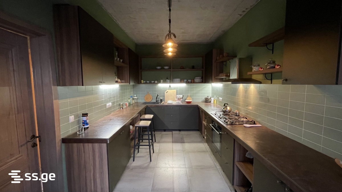6 Room Private House For Sale view 35