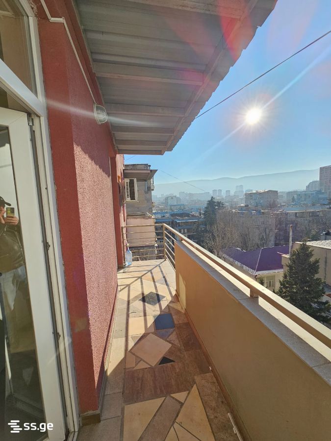 3 room Flat For Rent. Saburtalo - Mehr