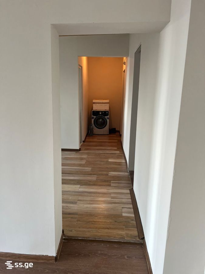 4 Room Flat For Sale view 3