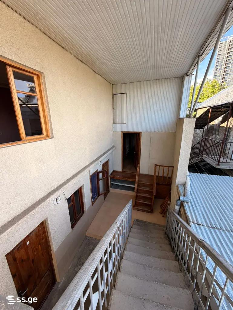 5 Room Private House For Sale view 12