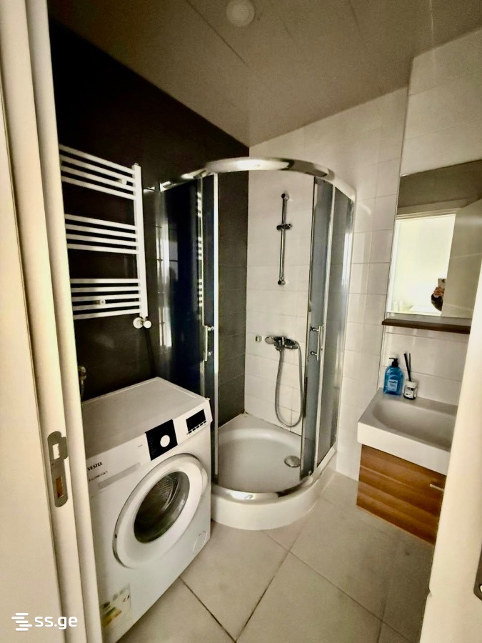 2 room Flat For Rent. Digomi – pohled 4