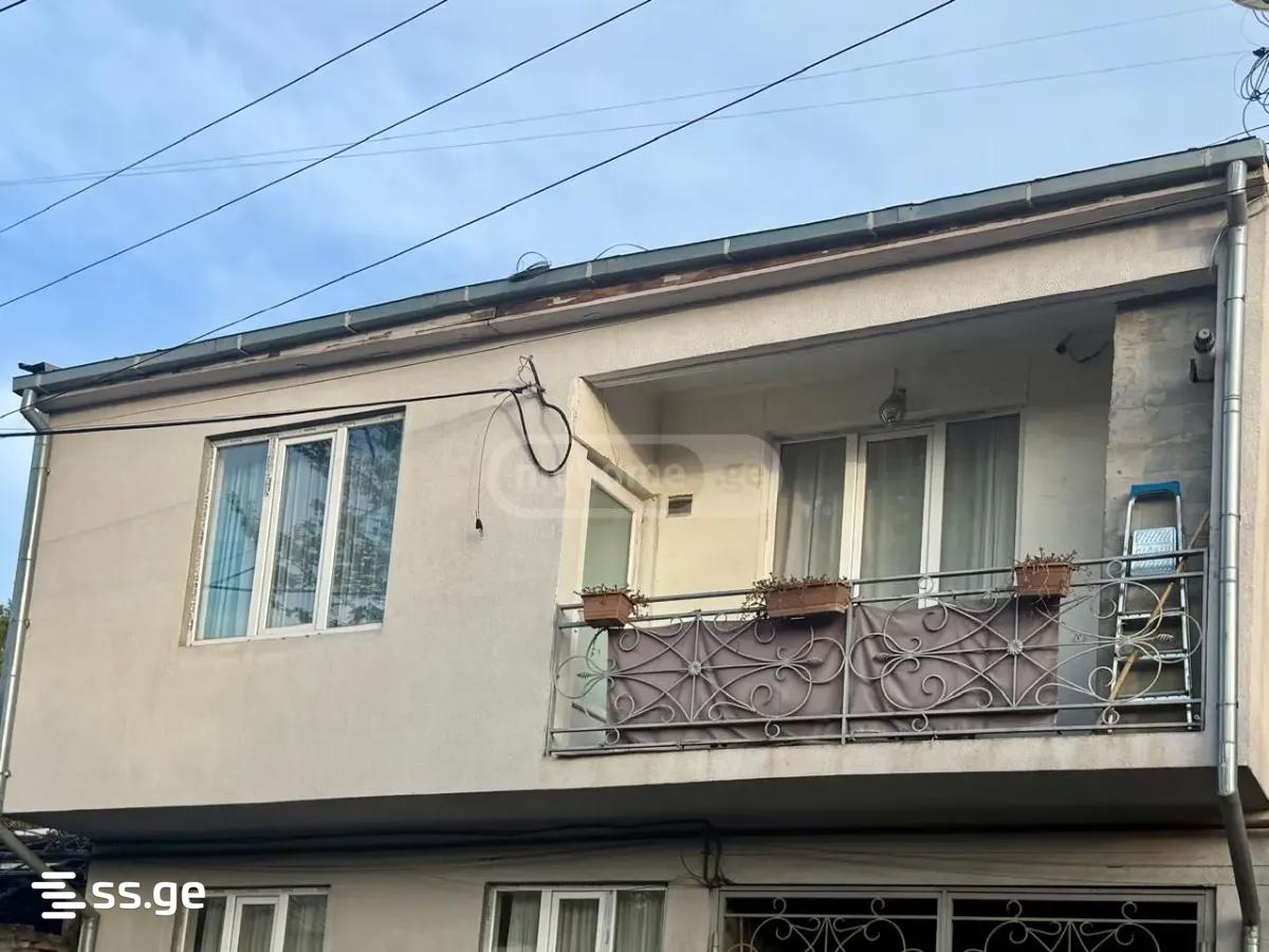 3 Room Private House For Rent. Chugureti view 8