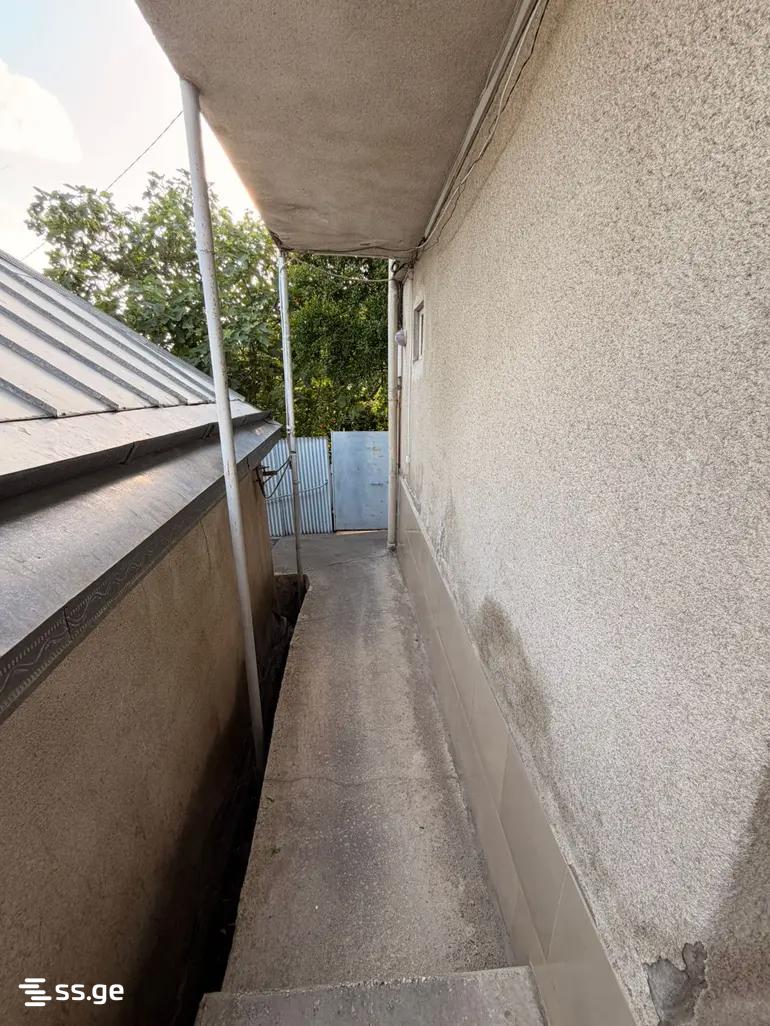 5 Room Private House For Sale view 14