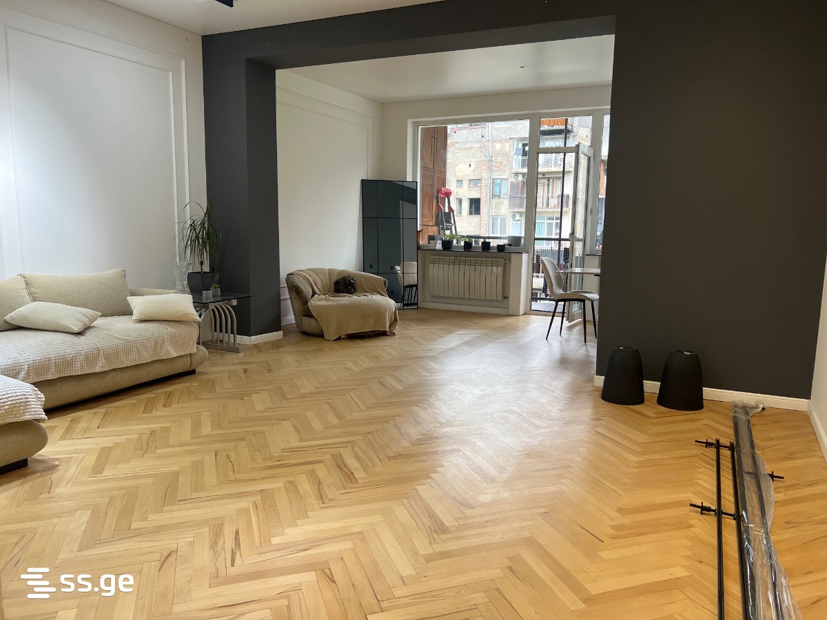 5 room Flat For Sale. Vake - Vista 2