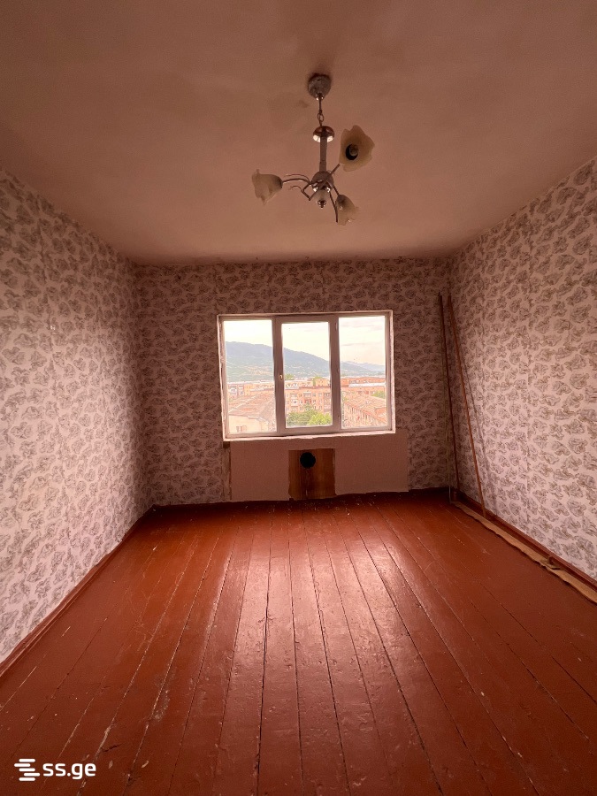 3 Room Flat For Sale view 11