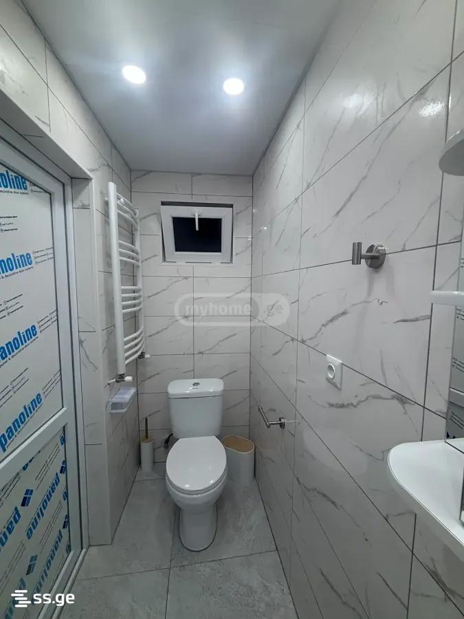 3 Room Private House For Rent. Chugureti view 8