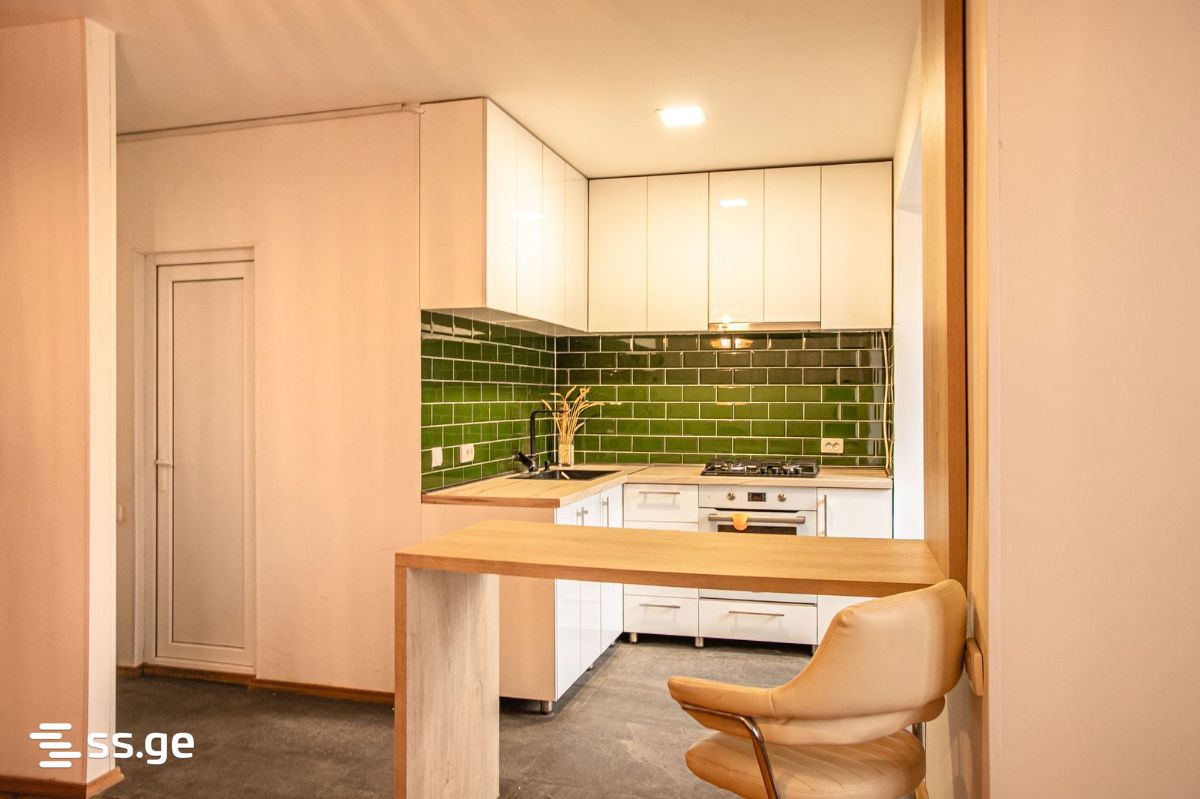 2 Room Flat For Sale view 3