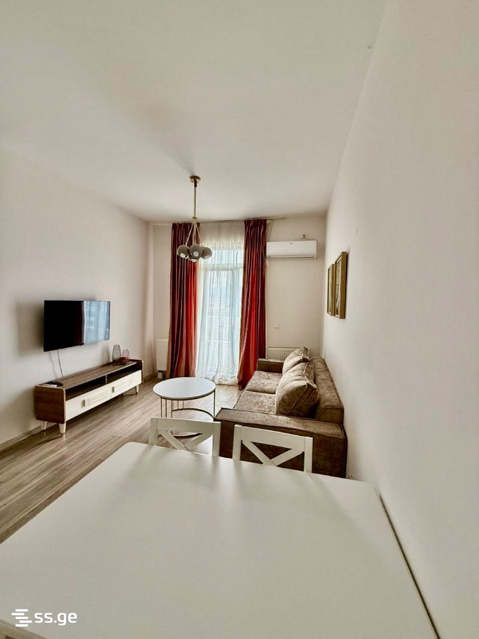 2 room Flat For Rent. Digomi – pohled 2