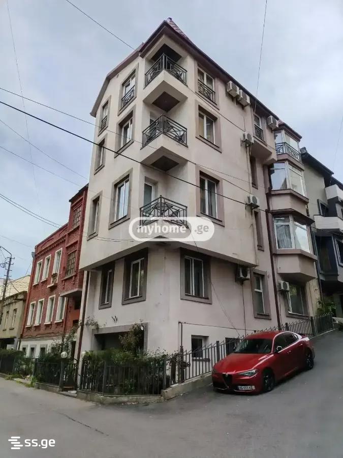 9 Room Hotel For Rent. Sololaki view 26
