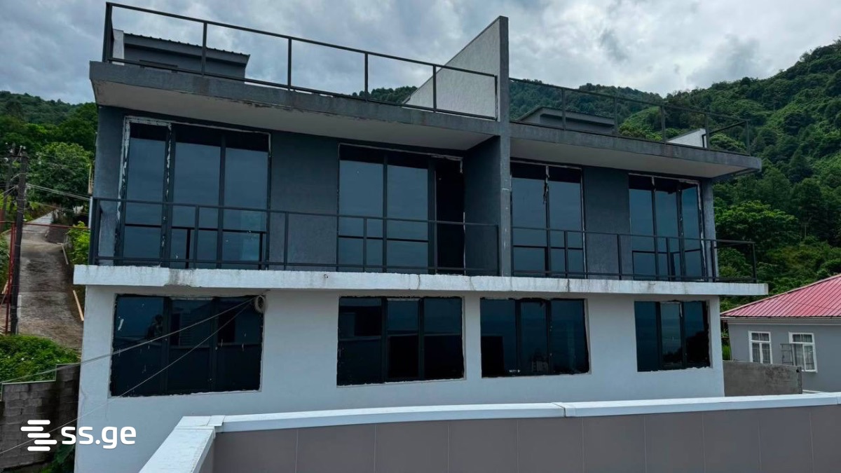 5 Room Private House For Sale view 6