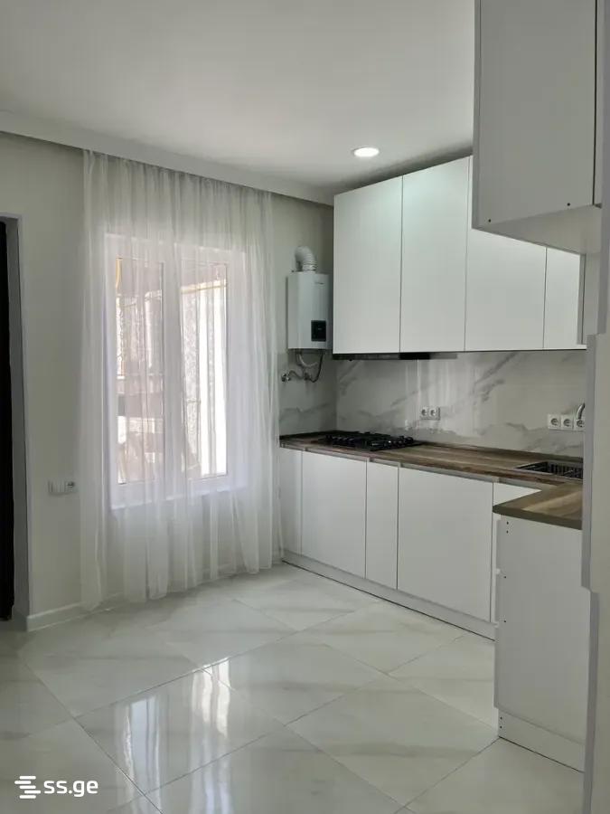 2 Room Private House For Rent. Avlabari view 3
