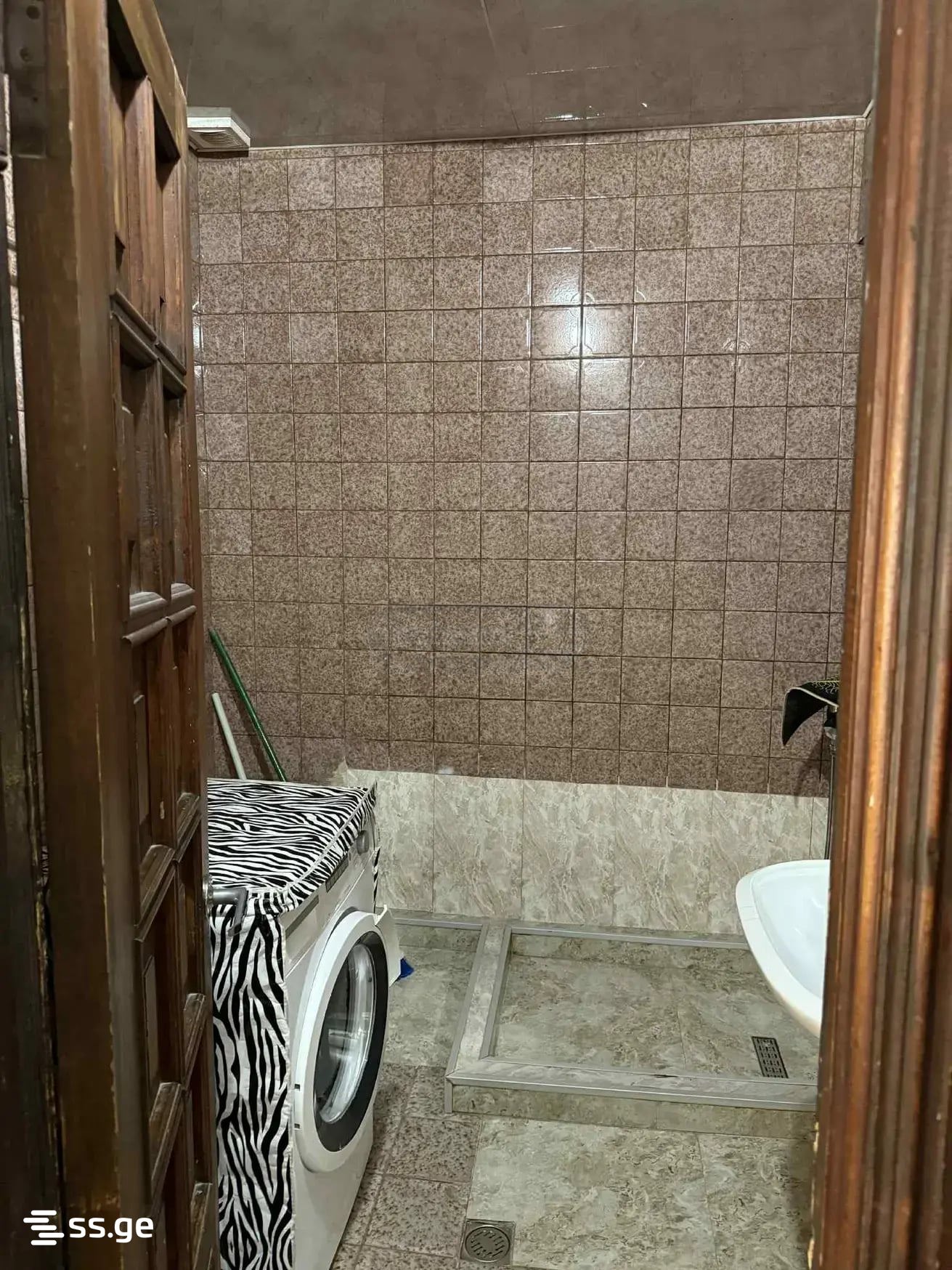 4 Room Flat Daily Rent. Batumi view 14