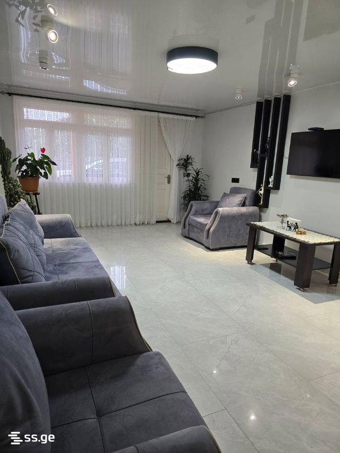 2 Room Private House For Rent. Batumi view 1