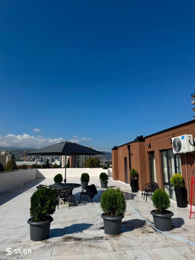 4 Room Flat For Sale view 2