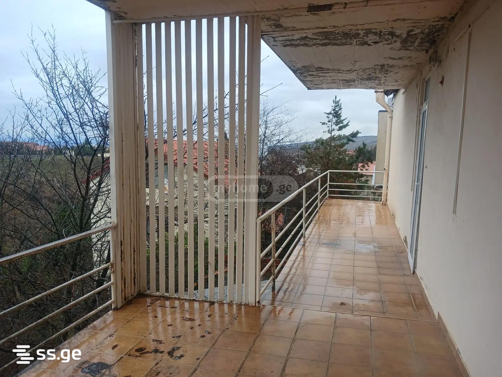 8 Room Private House For Sale view 8