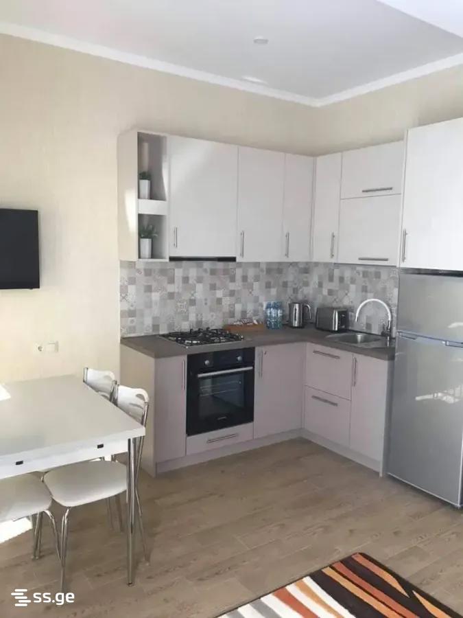2 Room Flat Daily Rent. Isani view 2