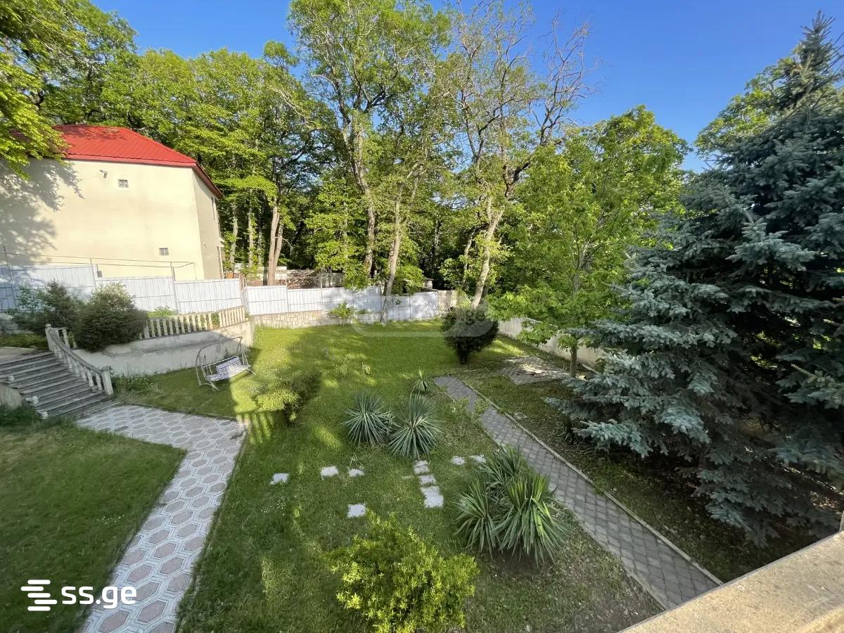 7 Room Private House For Sale view 13